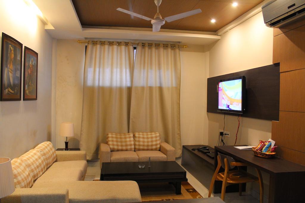 Hotel Dibrugarh Club House Exterior foto