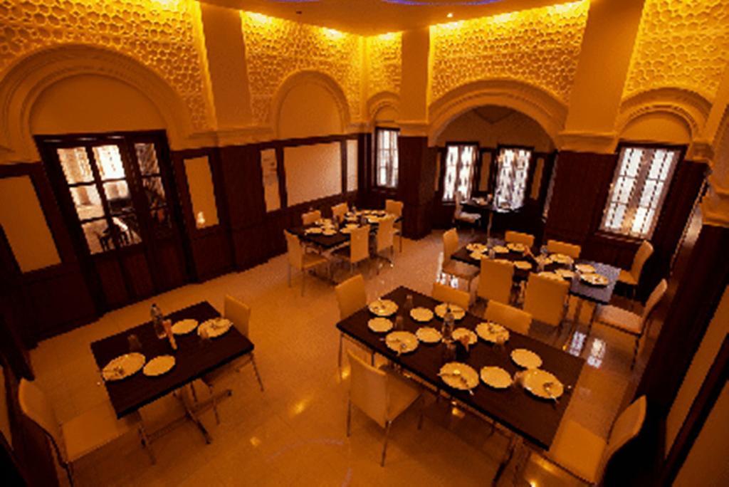 Hotel Dibrugarh Club House Exterior foto